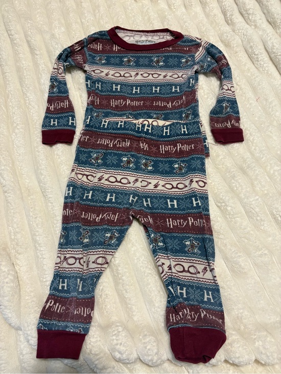 Warner Bros. Other - Warner Bros. Kids' Maroon and Teal Harry Potter Patterned Pajama One-Piece